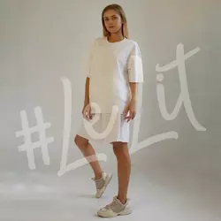 Женский летний  костюм  Белый от ТМ «LeLIT» шорты + футболка.